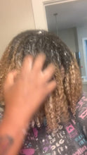 Load and play video in Gallery viewer, Aloe &amp; Honey Deep Conditioning Treatment
